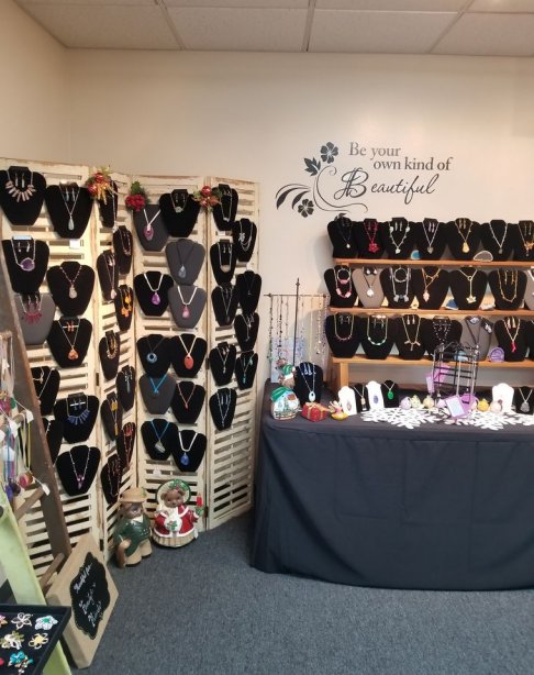 Forever After Finds Stone and Crystal Jewelry Sale