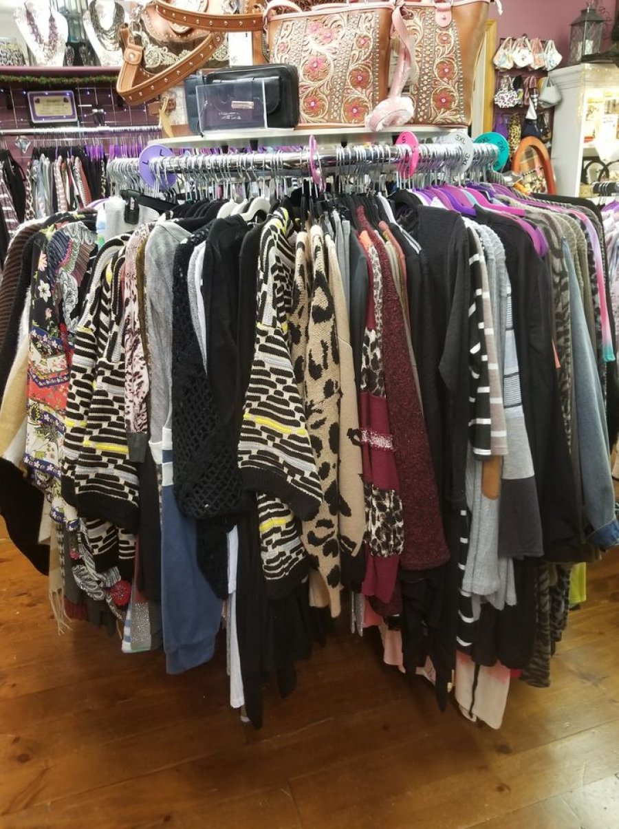 Vicky's Boutique Clearance SALE